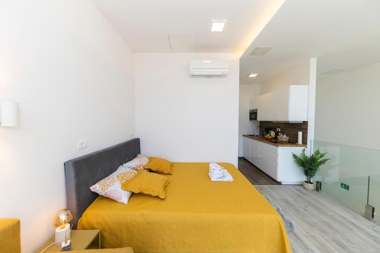 Studio Apartments Heart Of Задар Екстериор снимка