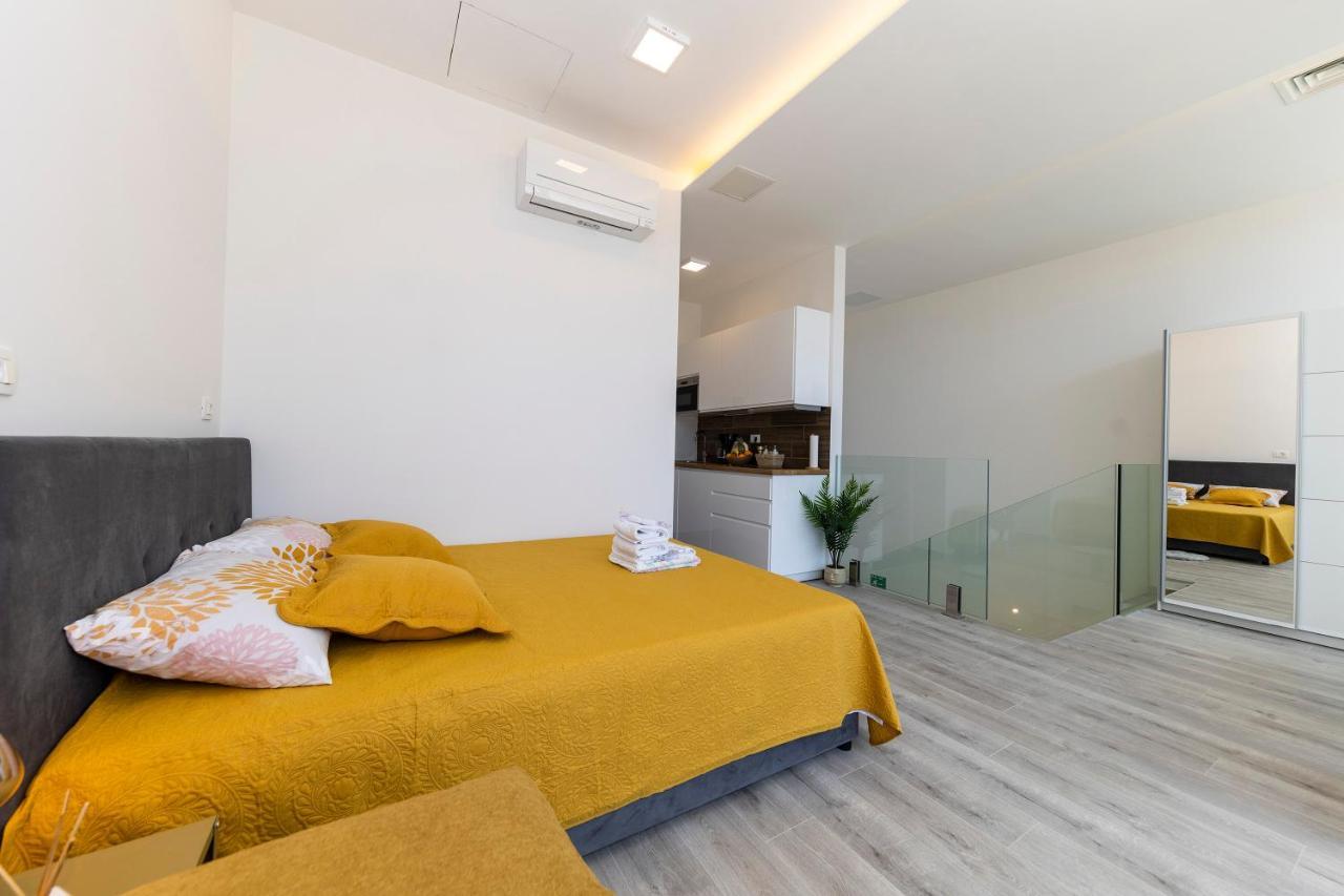 Studio Apartments Heart Of Задар Екстериор снимка