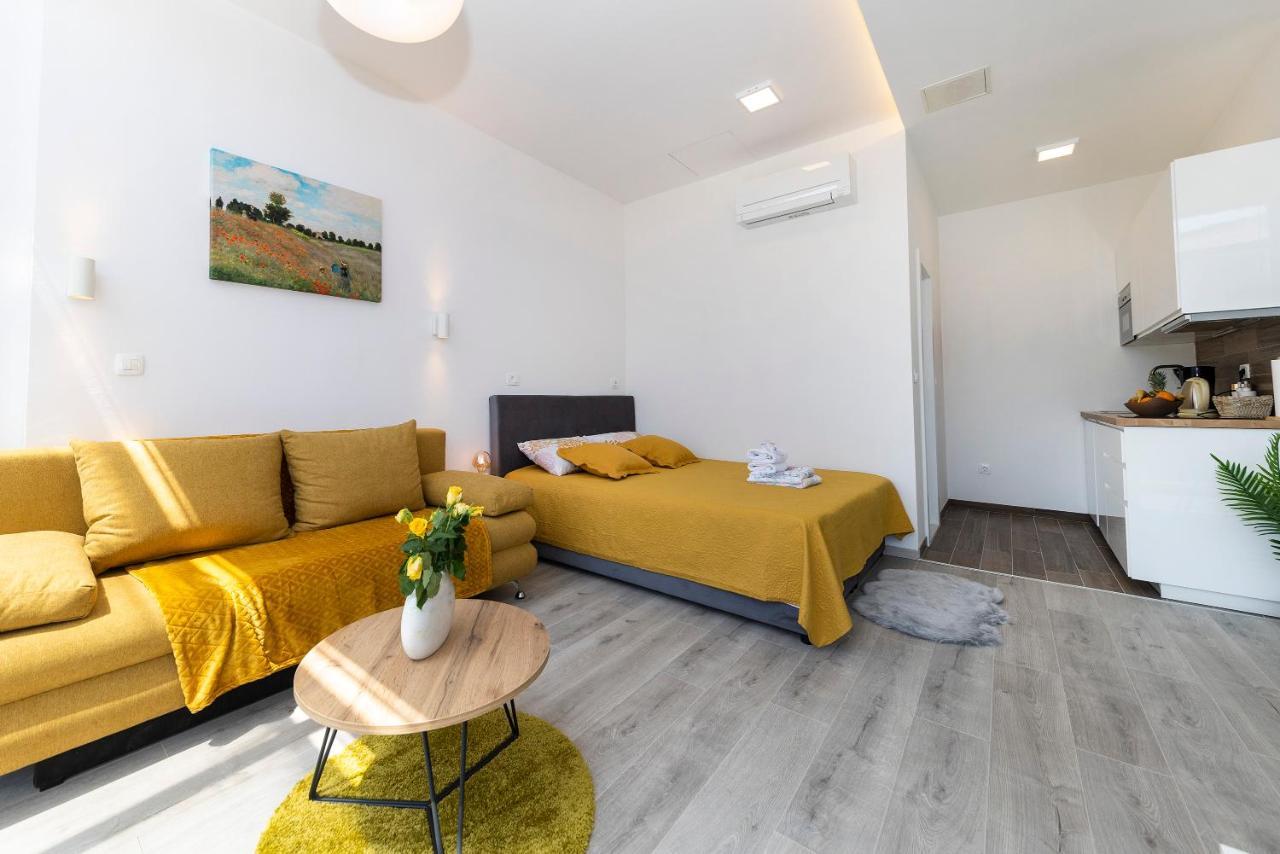 Studio Apartments Heart Of Задар Екстериор снимка